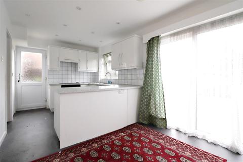 83 Fleet Road, Dartford, DA2 6JF