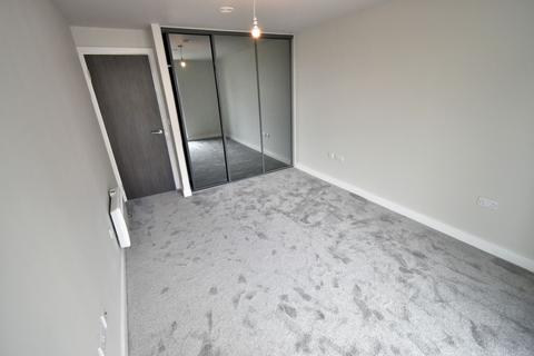 2 bedroom apartment to rent, Apartment 11th Floor, St Martin’s Place, Birmingham, B15 1EF