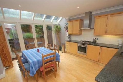 3 bedroom terraced house to rent, Albion Road, St Albans, AL1