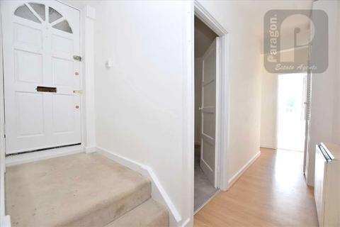 2 bedroom flat to rent, Kingsbury Road, Kingsbury, NW9