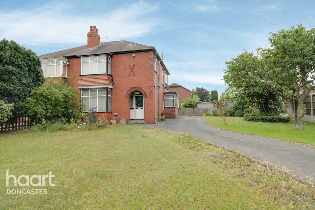 Ellers Road, Bessacarr, Doncaster 3 bed semidetached house £290,000