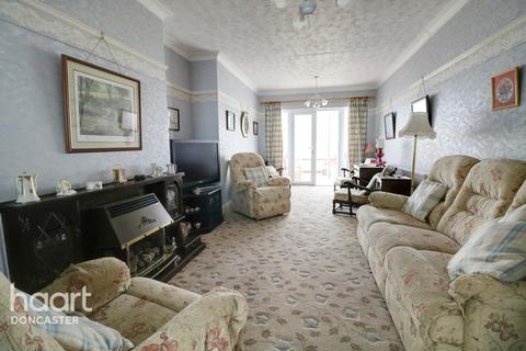 13 Ellers Road, Bessacarr, Doncaster, DN4 7BE