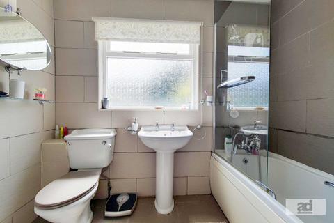 3 Cary Road, London, E11 3LG