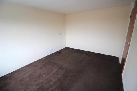 57 Cedar Crescent, Chadderton, Oldham, OL9 0DW