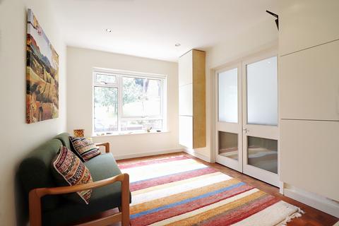 7 Hartley Close, Bromley, BR1 2TP