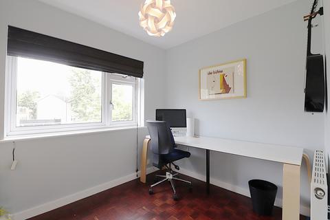 7 Hartley Close, Bromley, BR1 2TP