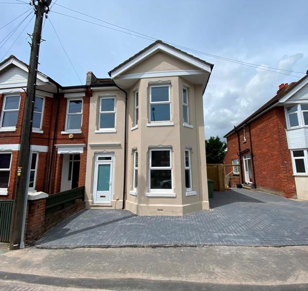 Bullar Road, Bitterne, Southampton, SO18 3 bed semidetached house £