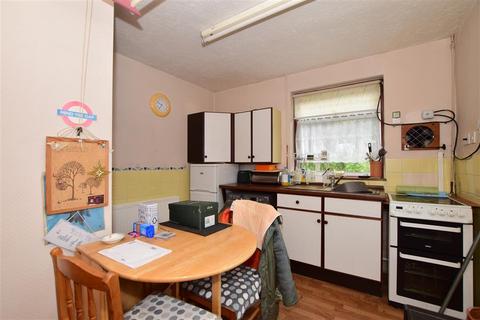 63 Grasmere Road, Bexleyheath, DA7 6PL