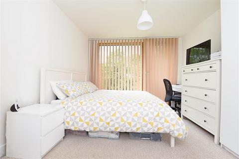 2 bedroom apartment to rent - Bennets Courtyard, Watermill Way, London, Wimbledon