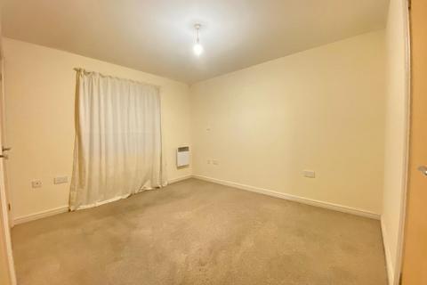 2 bedroom flat to rent, Winnipeg Way, Broxbourne, EN10 6FH