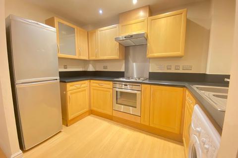 2 bedroom flat to rent, Winnipeg Way, Broxbourne, EN10 6FH