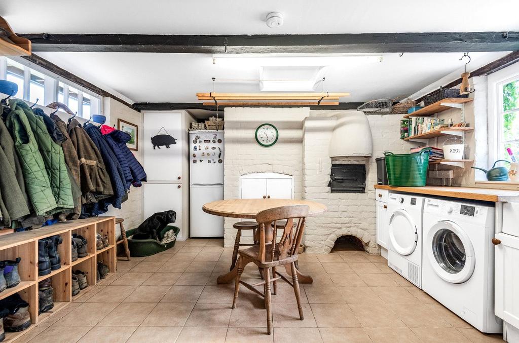 Utility/Boot Rm