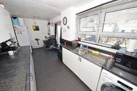357 Braehead, Alexandria, G83 9NG