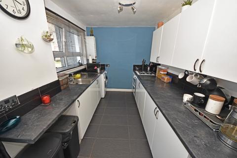 357 Braehead, Alexandria, G83 9NG