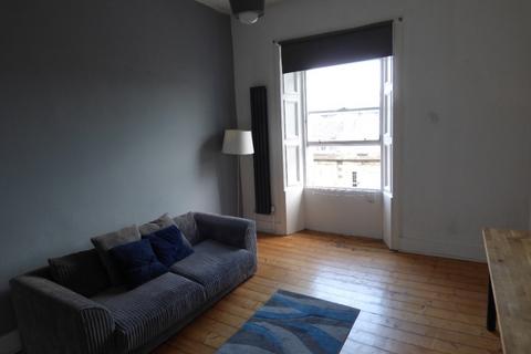 1 bedroom flat to rent, Airlie Place, Canonmills, Edinburgh, EH3