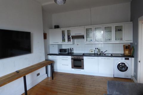 1 bedroom flat to rent, Airlie Place, Canonmills, Edinburgh, EH3