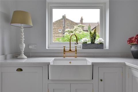 74 Fernbrook Road, London, SE13 5NH