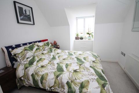 1 bedroom flat to rent, Dukes Avenue, New Malden