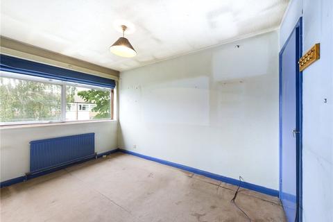 43 Falcon Way, Sunbury-on-thames, TW16 6JN
