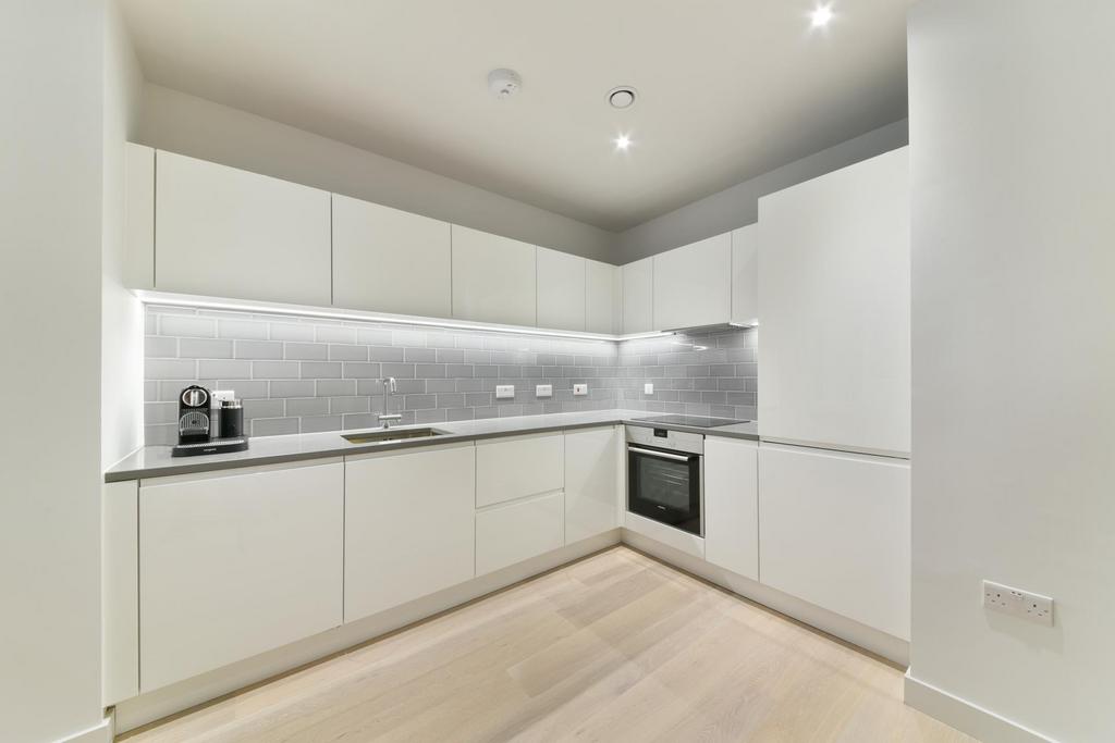 Apartment in London - View 3