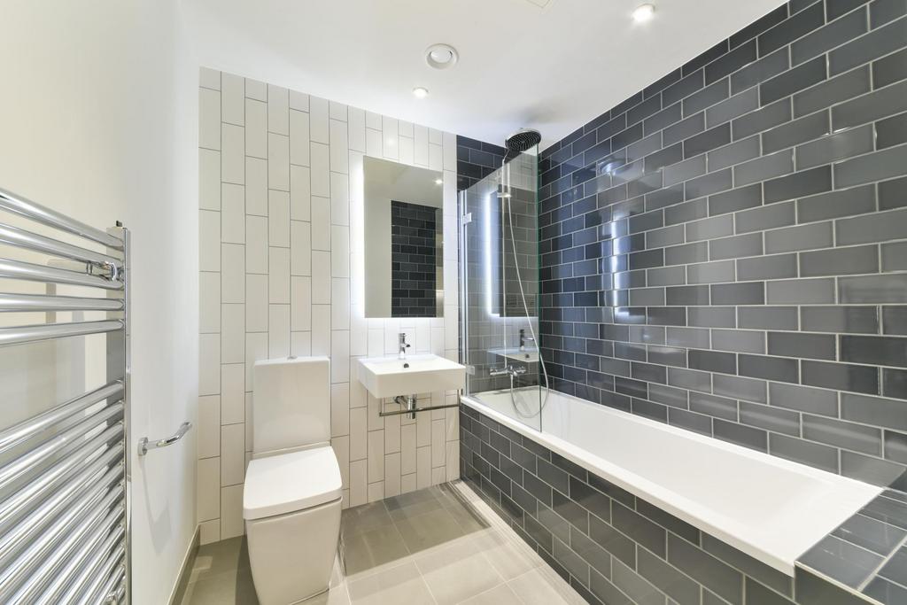 Apartment in London - More