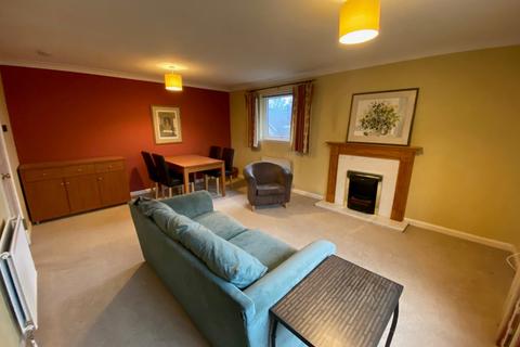 3 bedroom flat to rent - St Teresa Place, Merchiston, Edinburgh, EH10