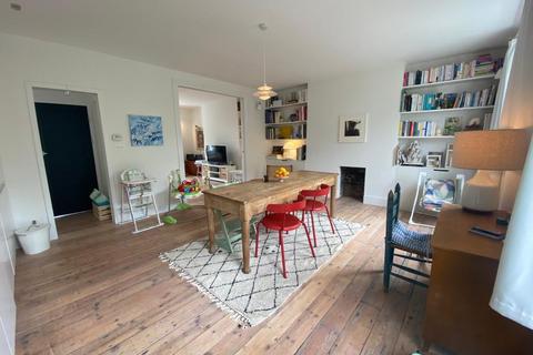 2 bedroom flat to rent, Petherton Road, Highbury, N5
