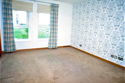 2 bedroom flat to rent, Western Harbour Drive, Edinburgh, EH6