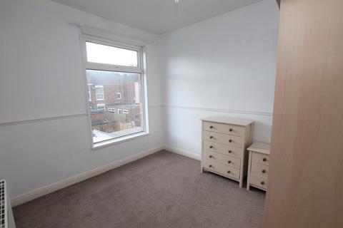 2 bedroom detached house to rent, Wharncliffe Street, HU5