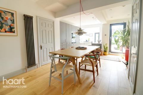 59 Spencer Road, London, E17 4BD