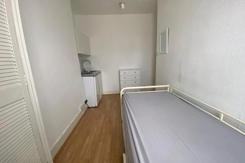 House share to rent, ALL BILLS & WIFI INCLUDED - Rock Street, London, N4