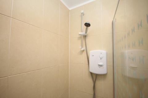 2 bedroom terraced house to rent, Whipperley Way, Luton, LU1