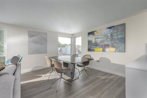2 bedroom penthouse to rent, La Sagesse, Jesmond, Newcastle Upon Tyne, NE2