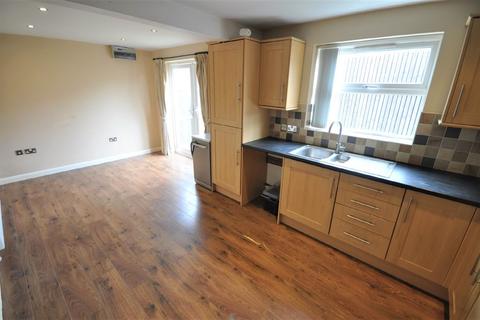 Rose Lodge Queen Street, Thorne, Doncaster, DN8 5AA