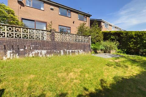 10 The Woods, Grotton, Oldham, OL4 4LP