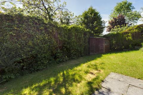 10 The Woods, Grotton, Oldham, OL4 4LP