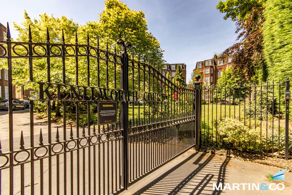 Kenilworth Court, Hagley Road... 3 bed apartment £275,000