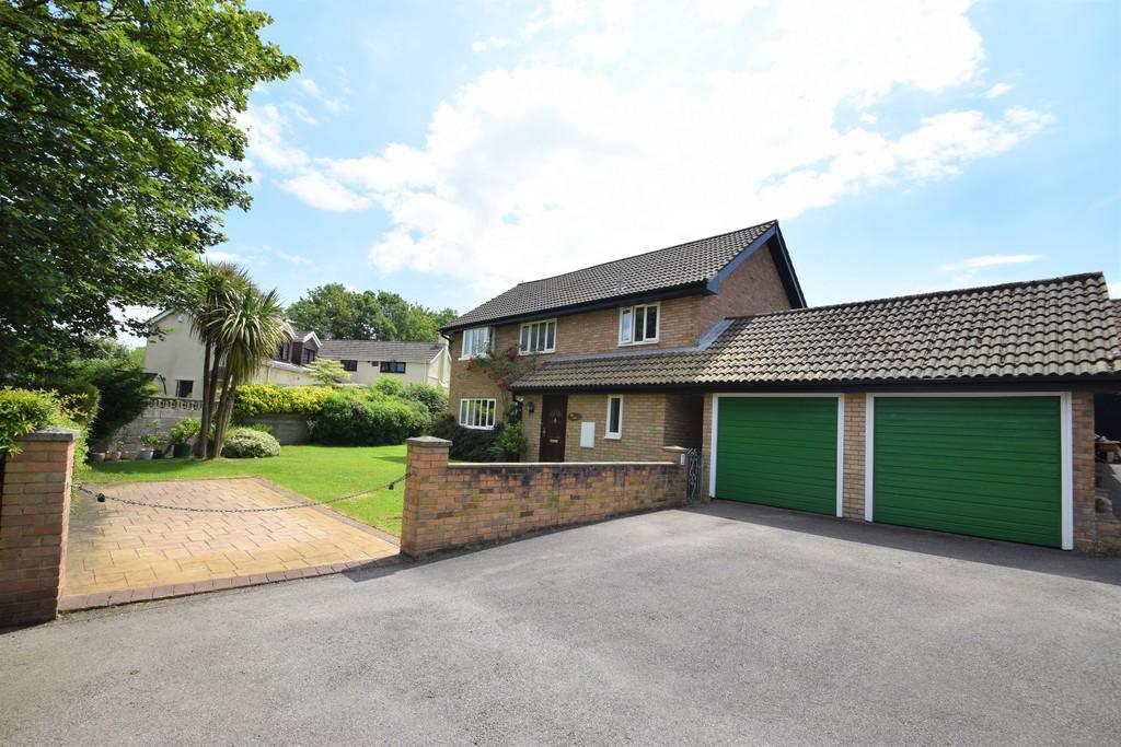 High Corner, 4 Nantlais, Corntown... 4 bed detached house £499,950