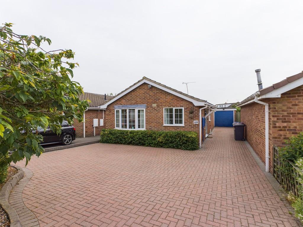 Park Road, Barton Under Needwood... 2 bed detached bungalow £289,950