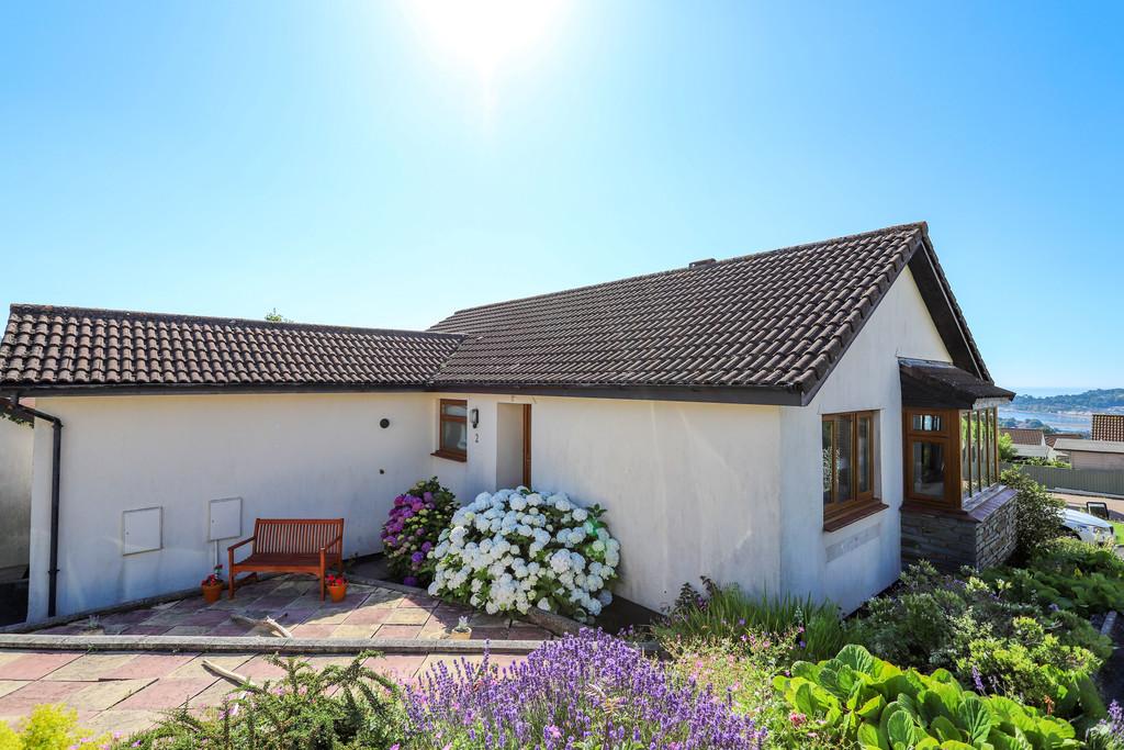 Keats Close, Teignmouth 3 bed detached bungalow £320,000