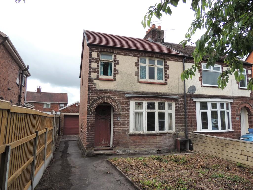 Booth Lane, Middlewich 3 bed semidetached house £130,000