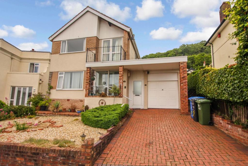 Orme View Drive, Prestatyn 3 bed detached house £290,000