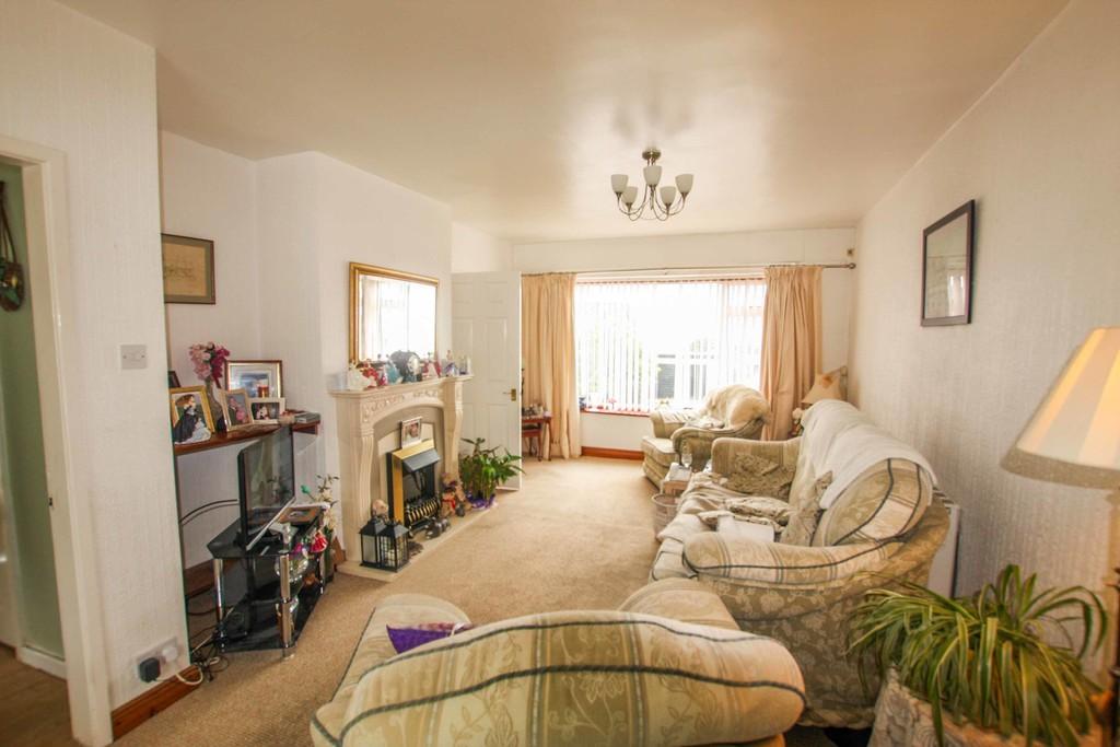 Orme View Drive, Prestatyn 3 bed detached house £290,000