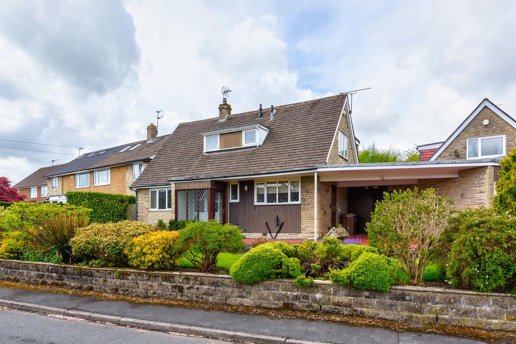 Rochester Close, Lodge Moor, Sheffield 3 bed detached house £375,000