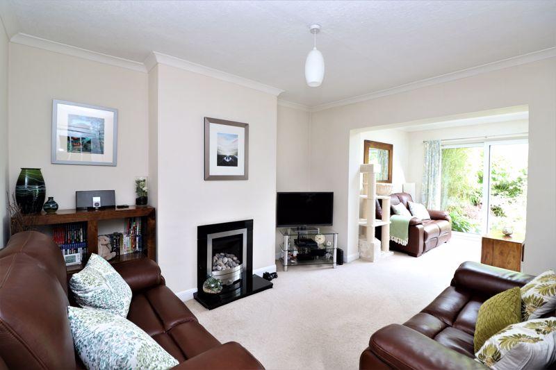 Delves Crescent, Walsall 3 bed semidetached house £295,000