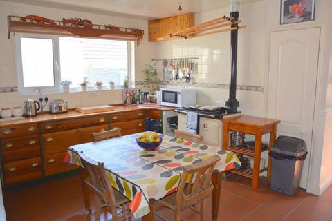 1 Parsonage Road, Berrow, Burnham-on-sea, TA8 2NL