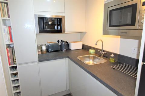 46 Heol Terrell, Canton, Cardiff, CF11 8BF