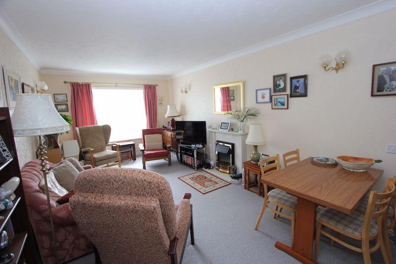 Penrhyn Avenue, Colwyn Bay 1 bed retirement property £89,950