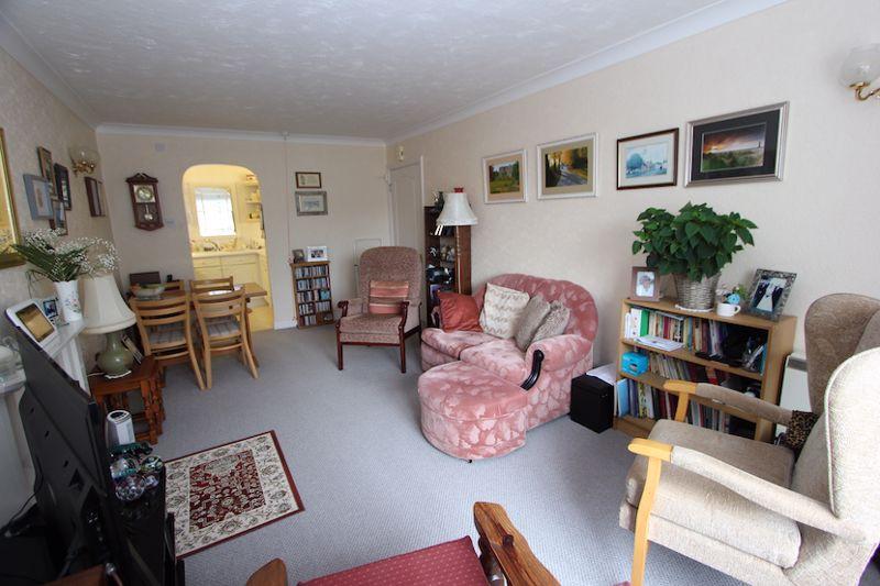 Penrhyn Avenue, Colwyn Bay 1 bed retirement property £89,950