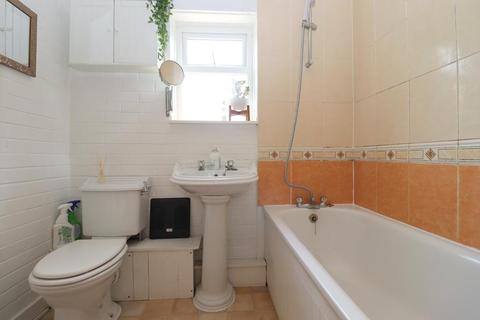 150 Bishopscote Road, Luton, LU3 1PE